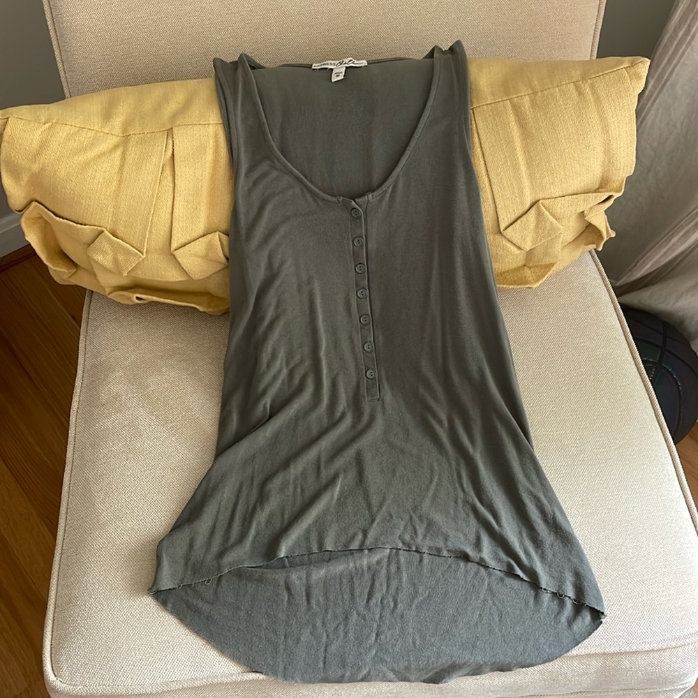 Women’s Express One Eleven Tank Top Army Green Size XS Button Front